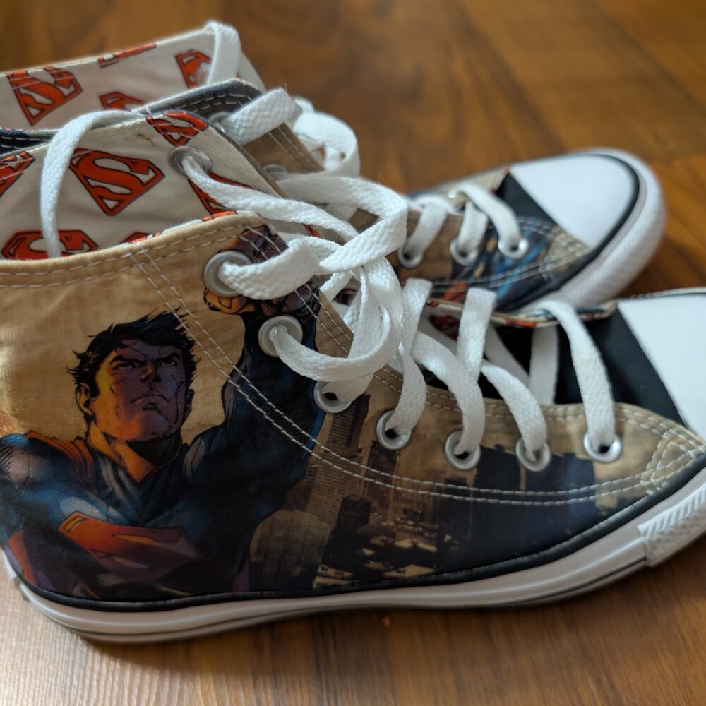 CONVERSE ALL STAR Superman DC Comics High Top Sneakers W 8 / M 6 Canvas Shoes - Picture 2 of 8